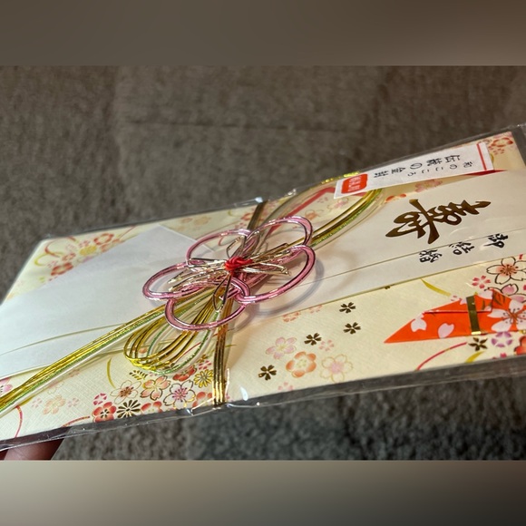 Traditional Japanese Gift Envelope for Wedding Money Kinpu Gold Pink Mizuhiki - Picture 6 of 9